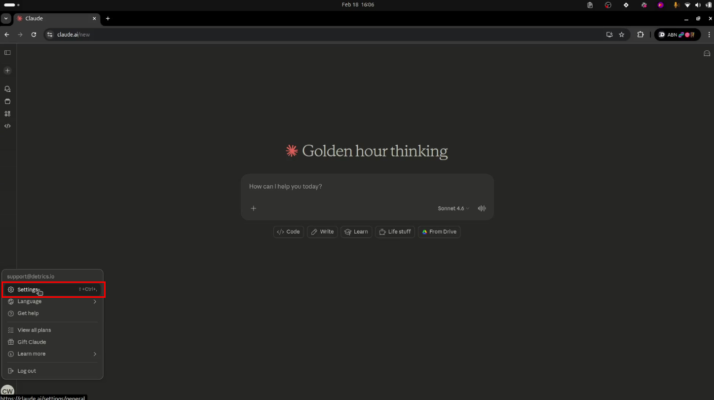 Claude - click en Settings desde el menu de perfil